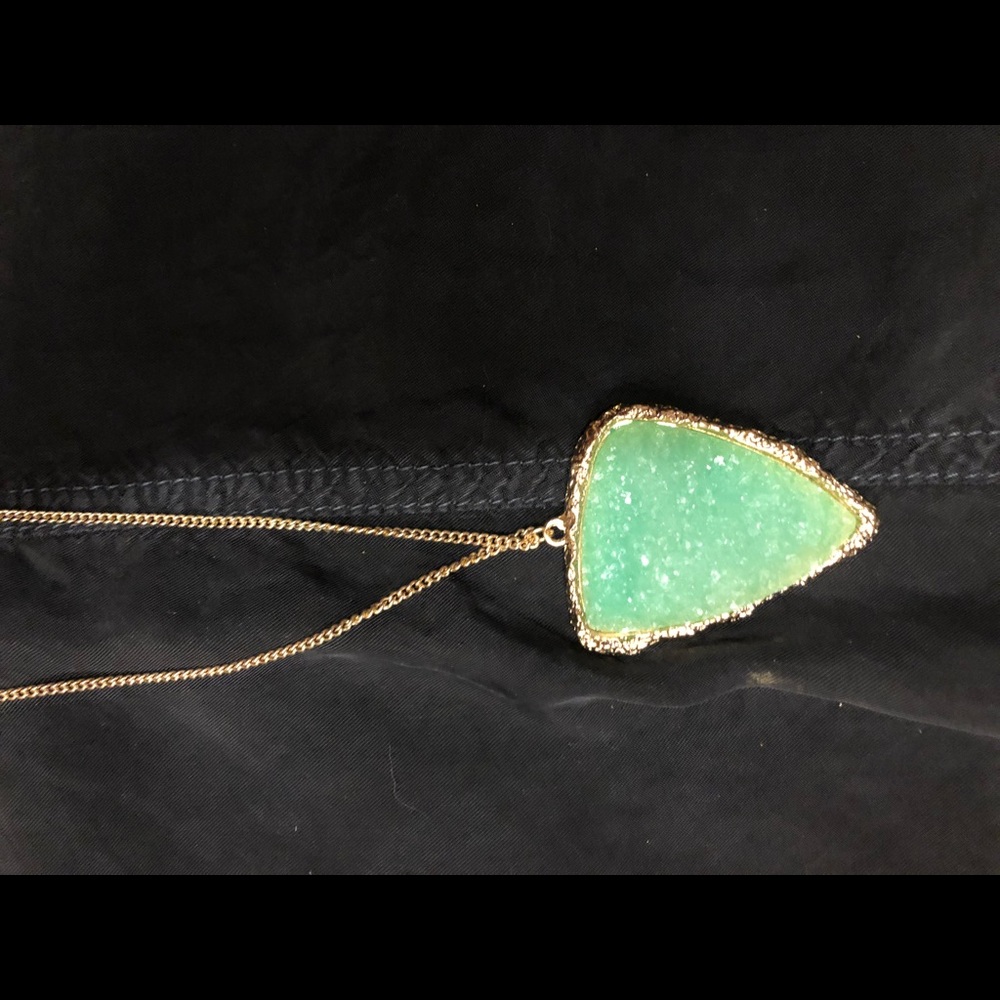 Gorgeous stone turquoise teal necklace